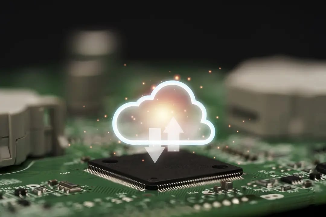Infraestructura cloud computing y el hardware de un equipo